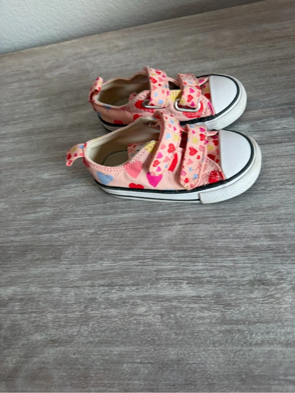 Converse Pink Canvas Valentine Multicolor Hearts Slip-on Canvas Baby Sneakers 5